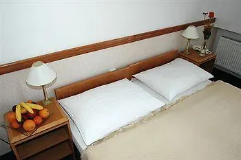 Penzion Jas Hotel 3*