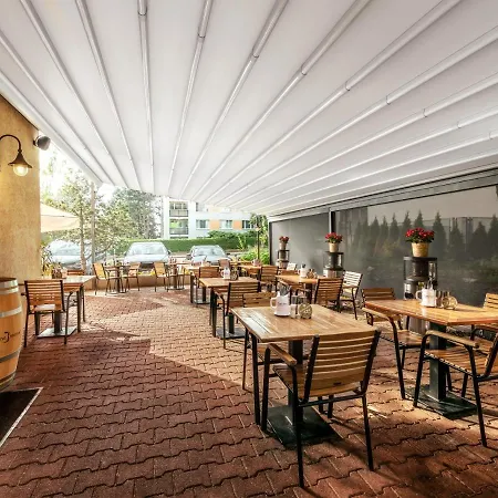 Hotel Prague Hotel Carl Inn Restaurant & Parking