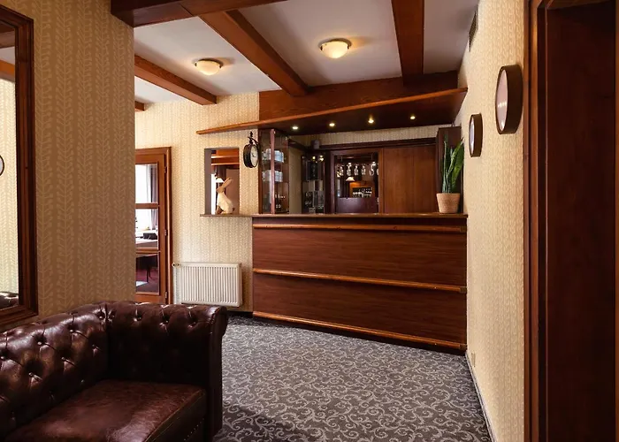 Prague Hotel Carl Inn Restaurant & Parking 4*