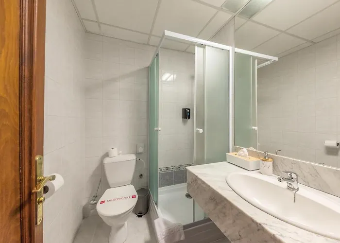 Prague Hotel Carl Inn Restaurant & Parking 4*